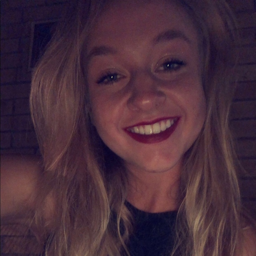 Meet your Posher, Mckenna